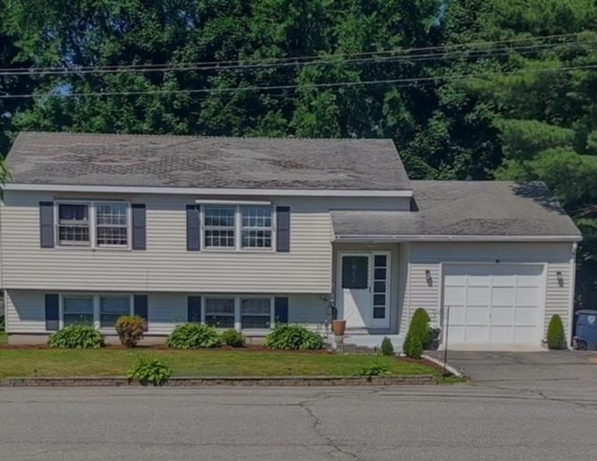 45 Pine Hill Avenue Nashua NH 03064