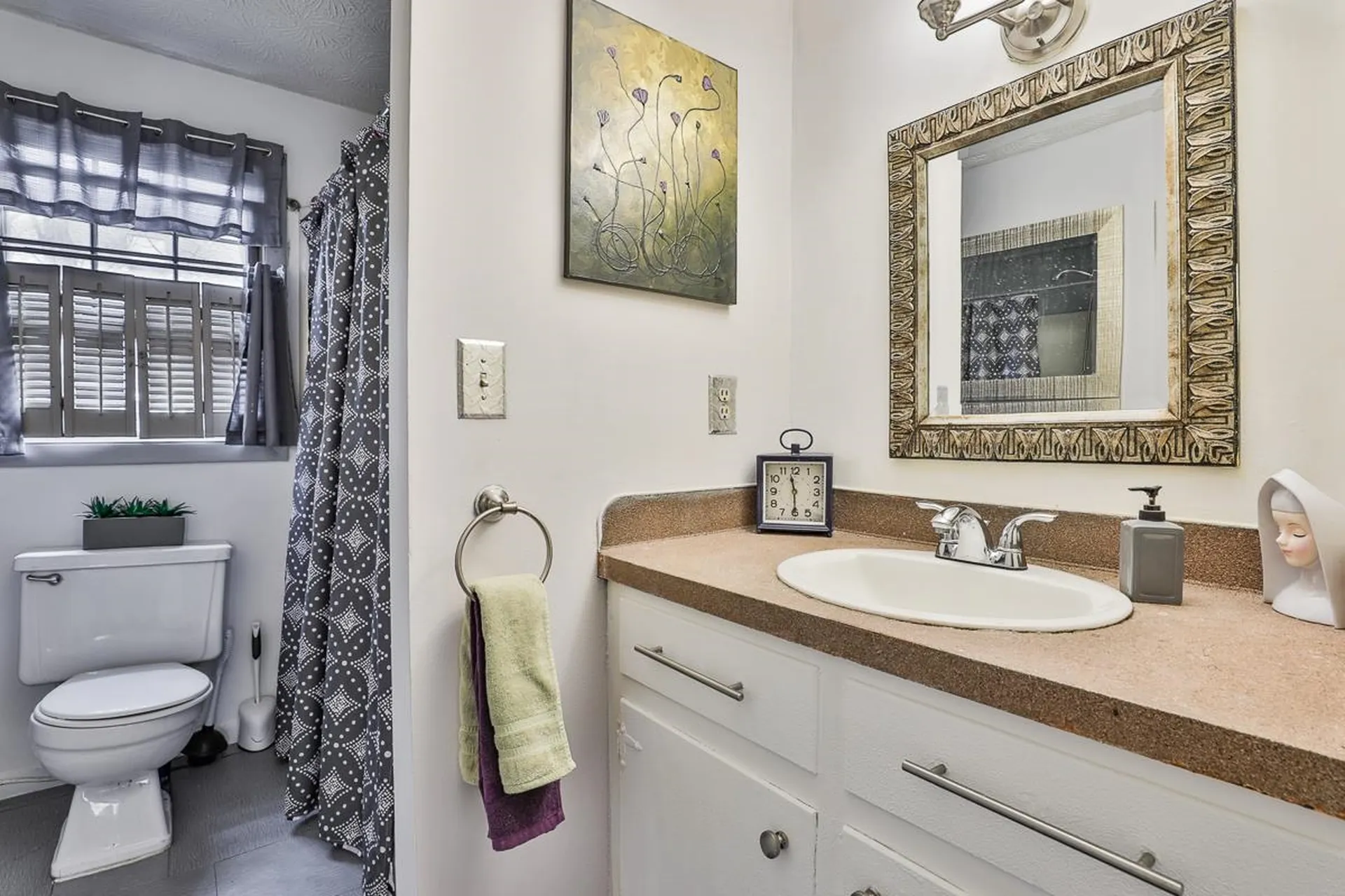 45 Pine Hill Avenue Nashua NH 03064