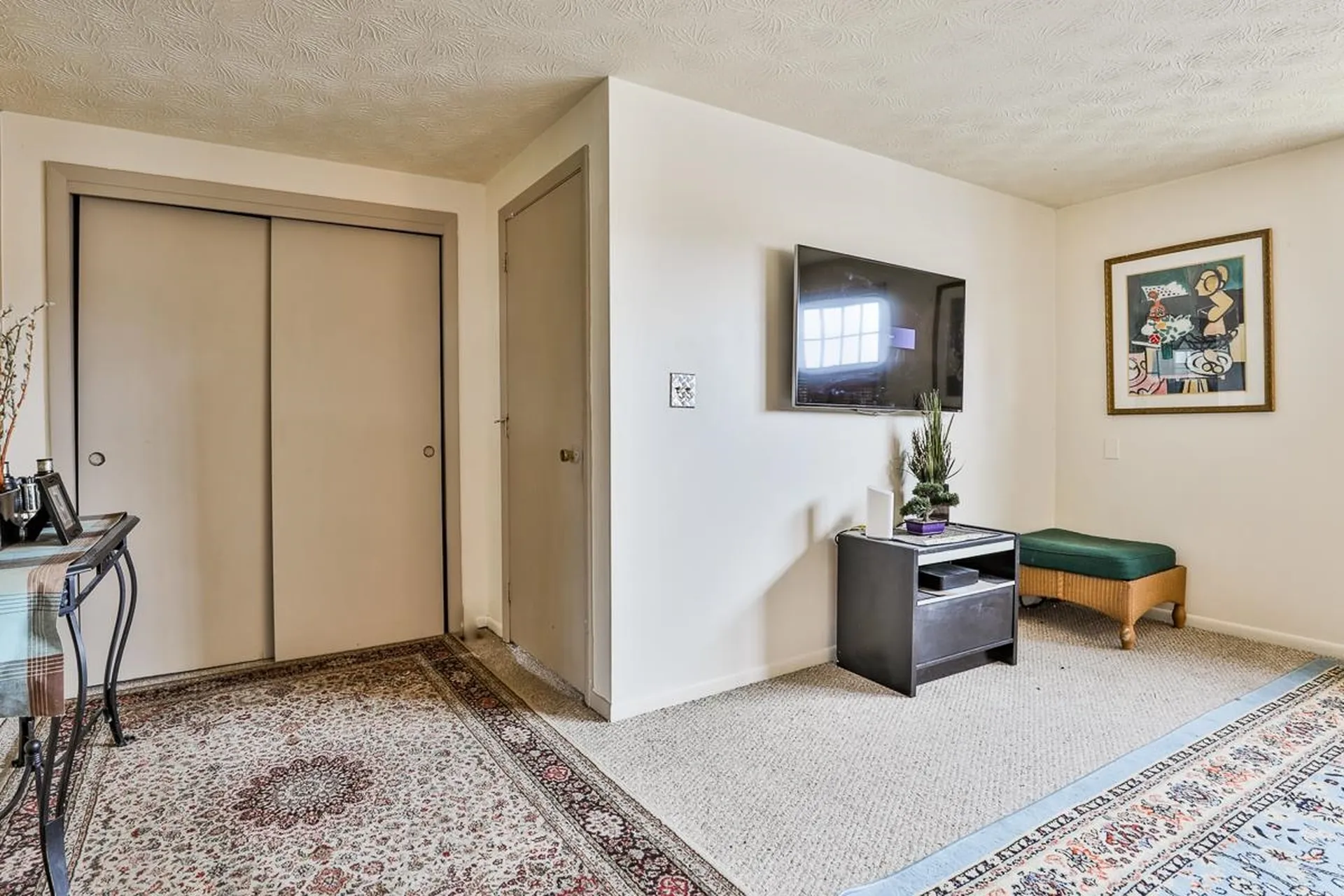 45 Pine Hill Avenue Nashua NH 03064