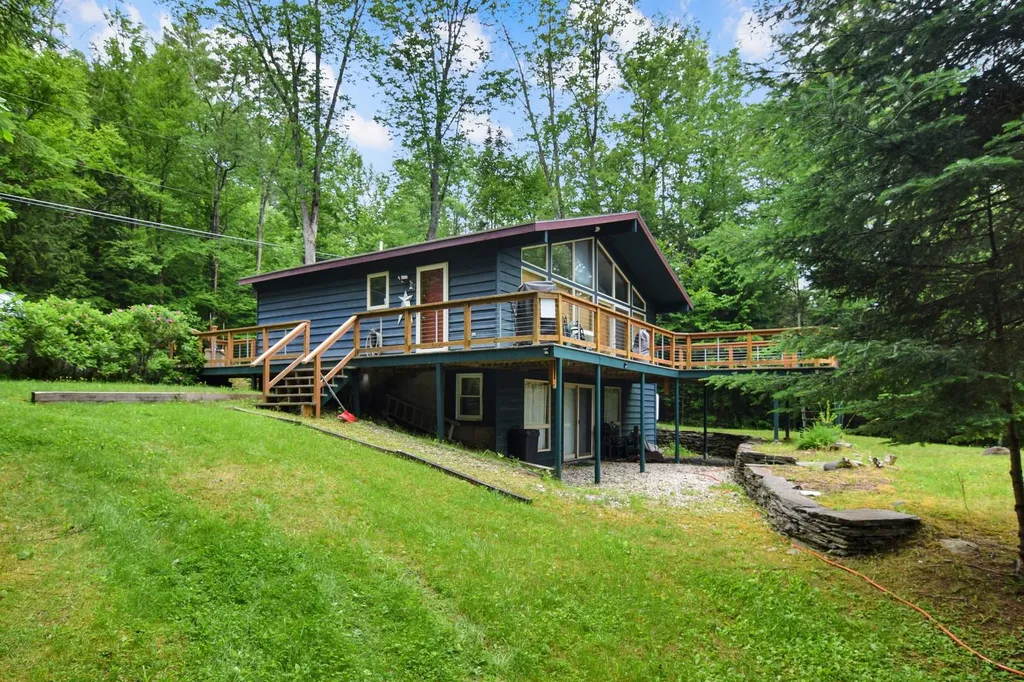 118 Lakeside Drive Haverhill NH 03785