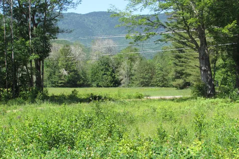 H Razor Brook Way Bartlett NH 03812