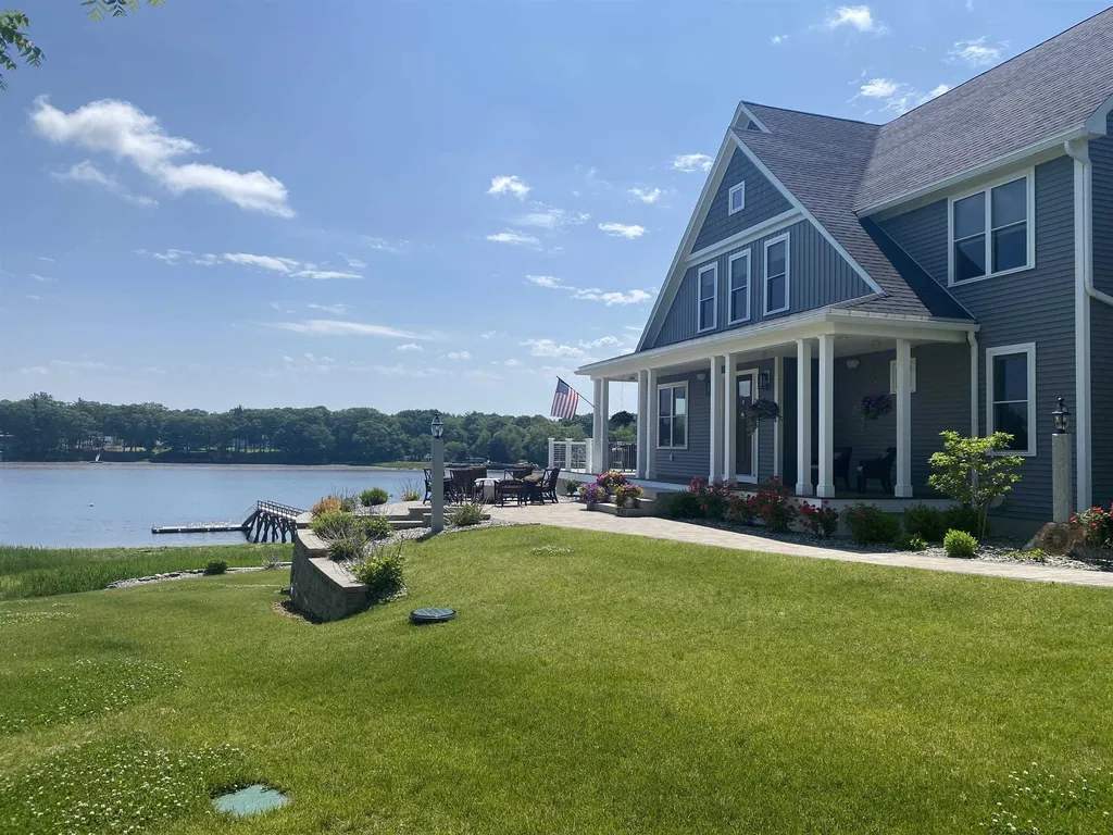 39 Shore Lane Dover NH 03820