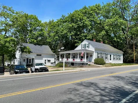 5 Elm Street Wolfeboro NH 03894