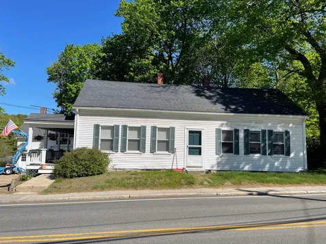 5 Elm Street Wolfeboro NH 03894