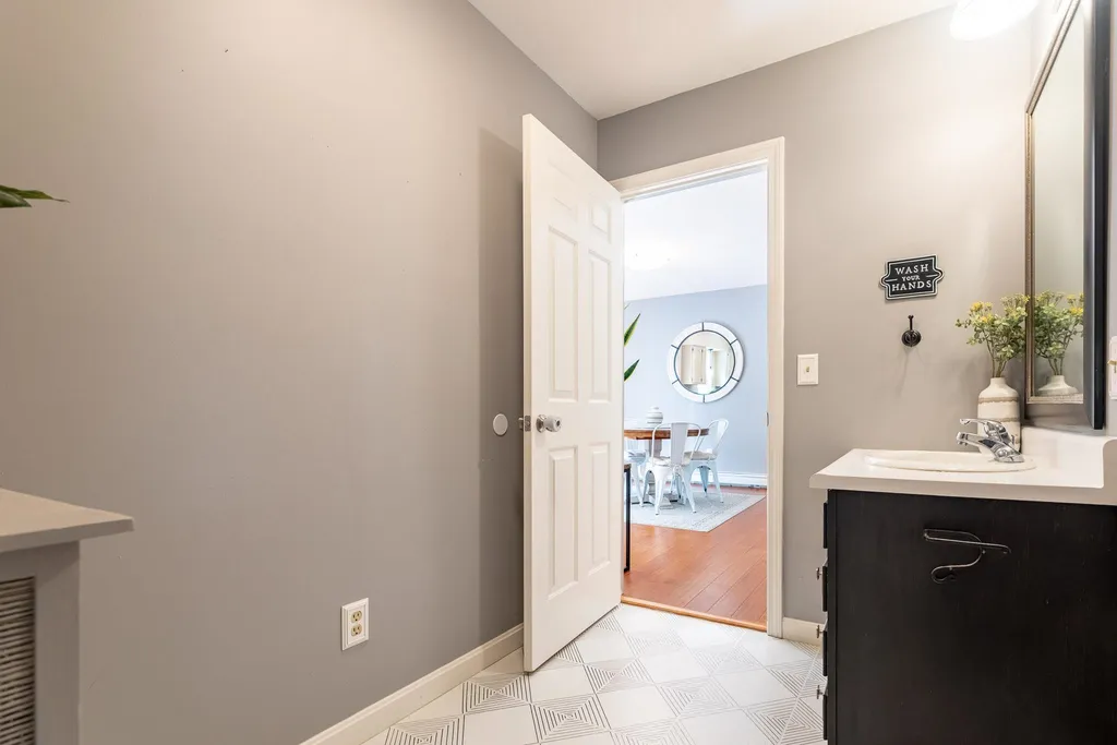 60 Fieldstone Way Hartford VT 05001
