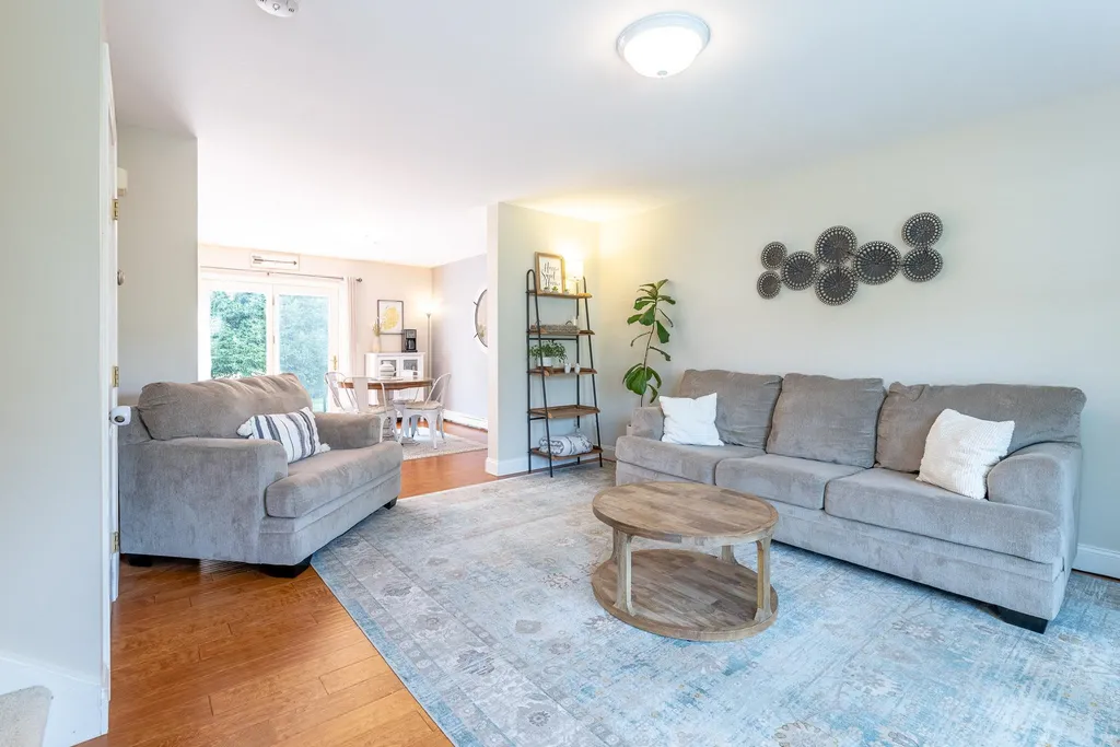 60 Fieldstone Way Hartford VT 05001