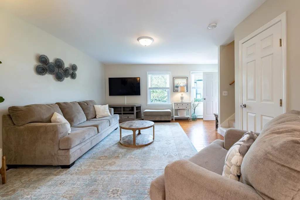 60 Fieldstone Way Hartford VT 05001