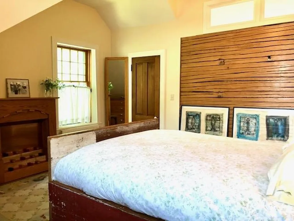 174 Birge Street Brattleboro VT 05301
