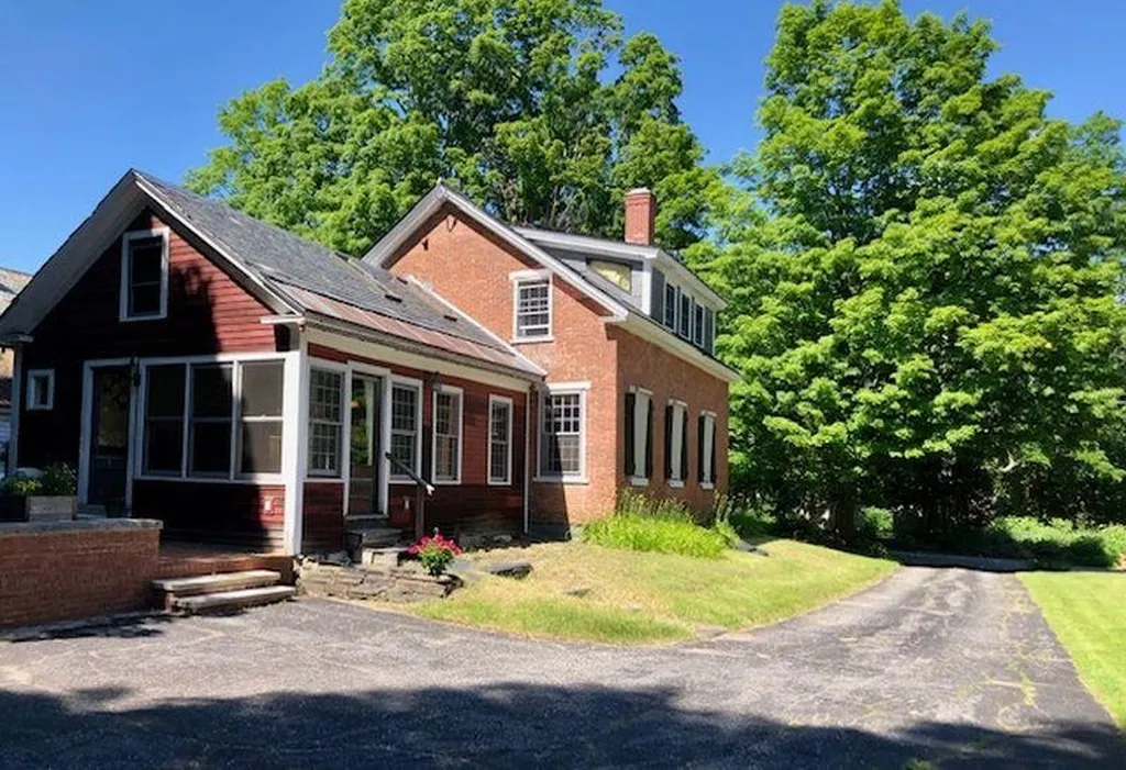 174 Birge Street Brattleboro VT 05301