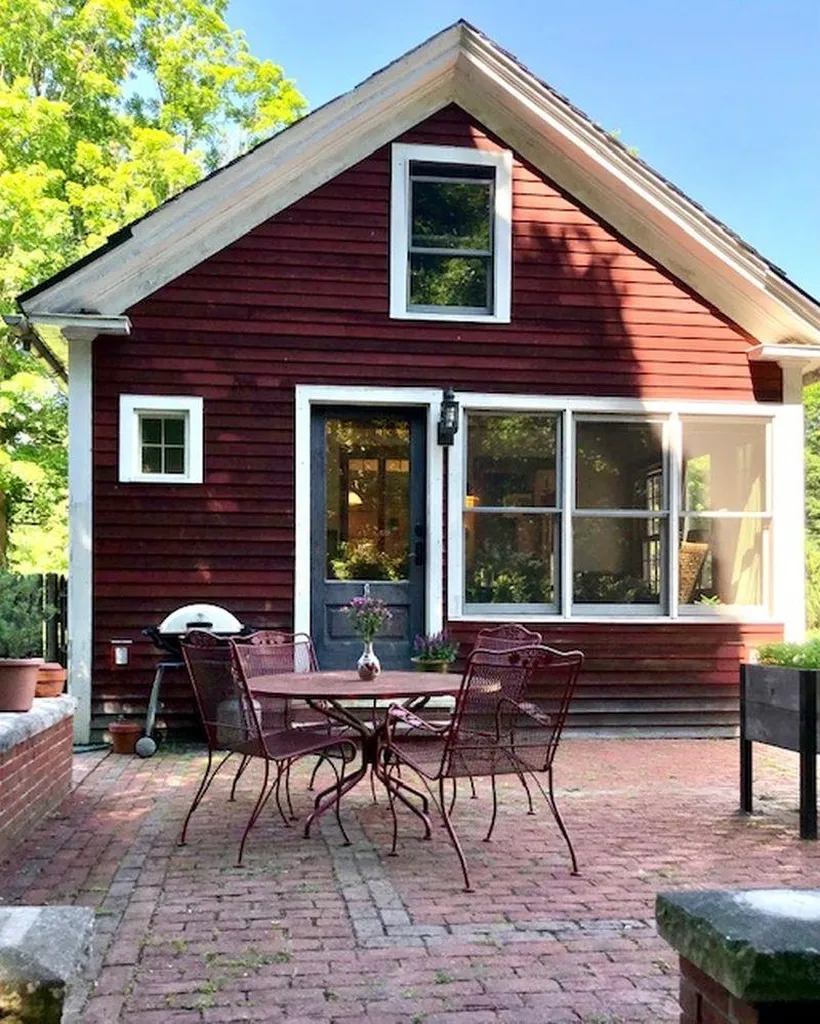 174 Birge Street Brattleboro VT 05301