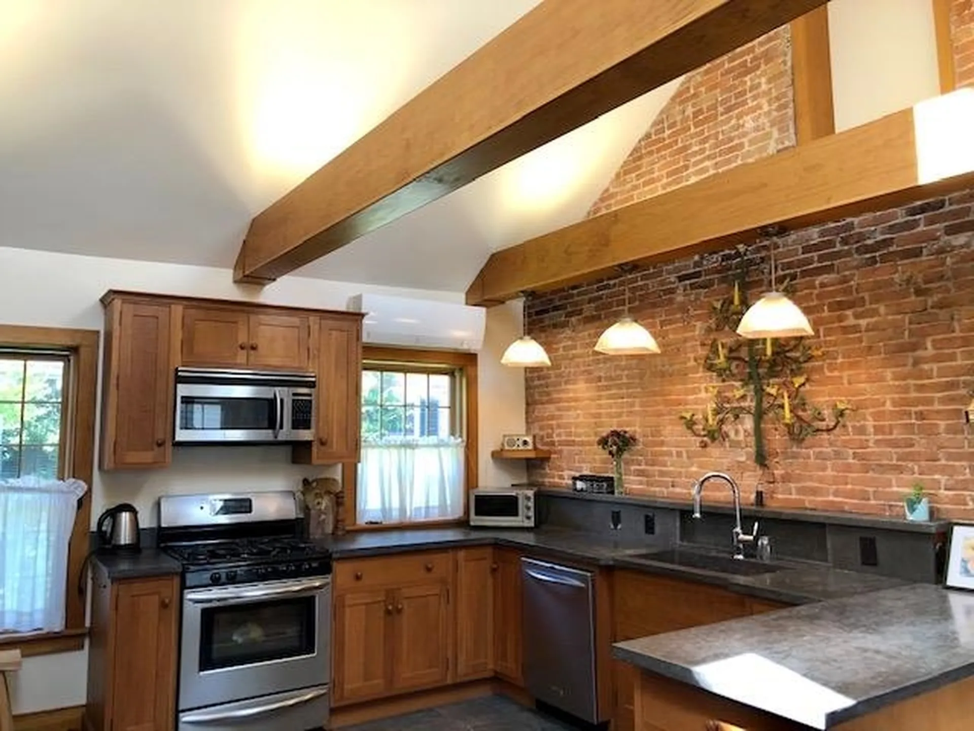 174 Birge Street Brattleboro VT 05301