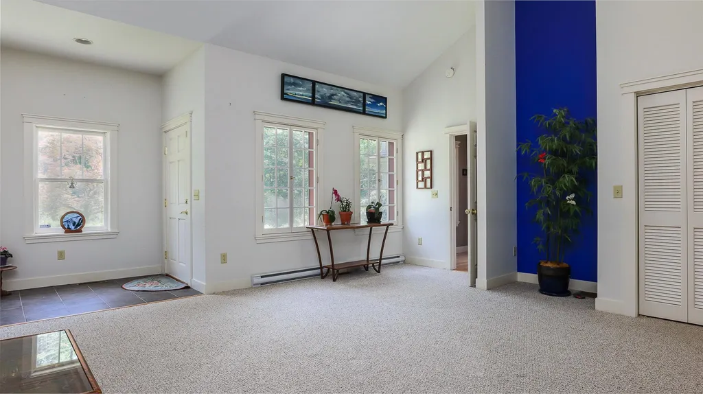163 Mountain Road Concord NH 03301