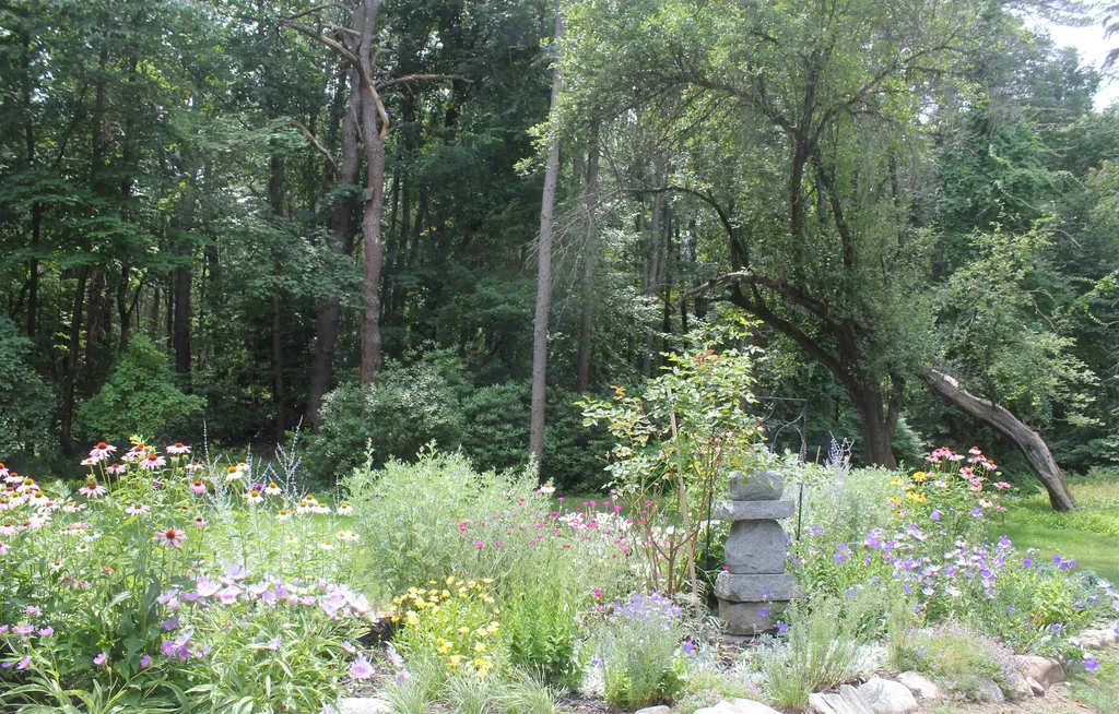 163 Mountain Road Concord NH 03301