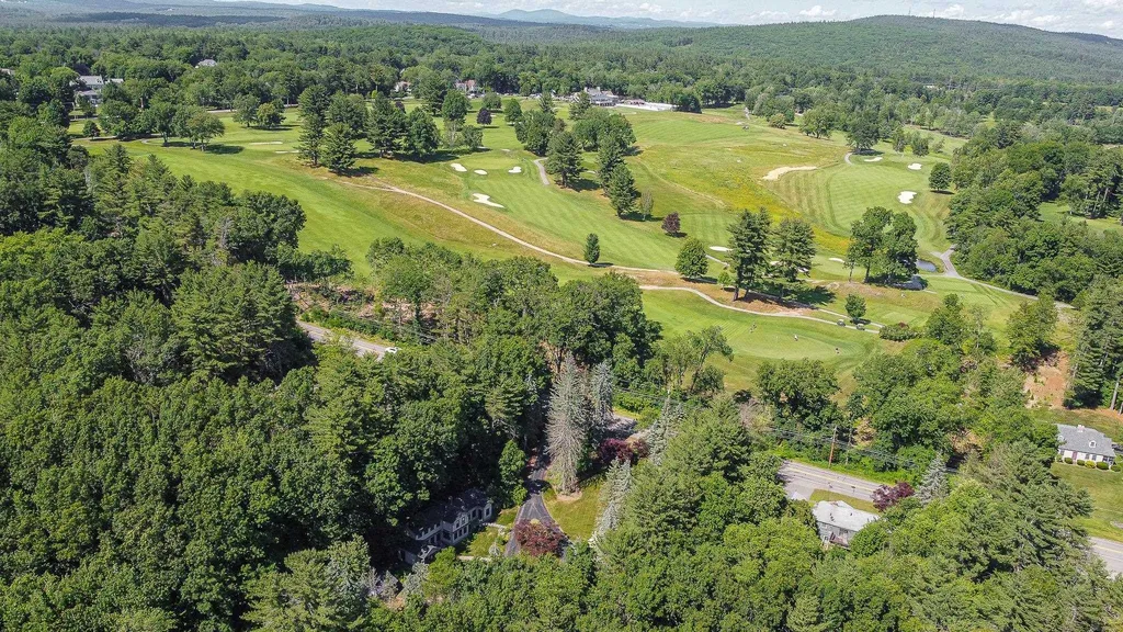 163 Mountain Road Concord NH 03301