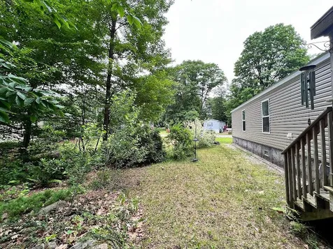 16 Deer Lane Belmont NH 03220