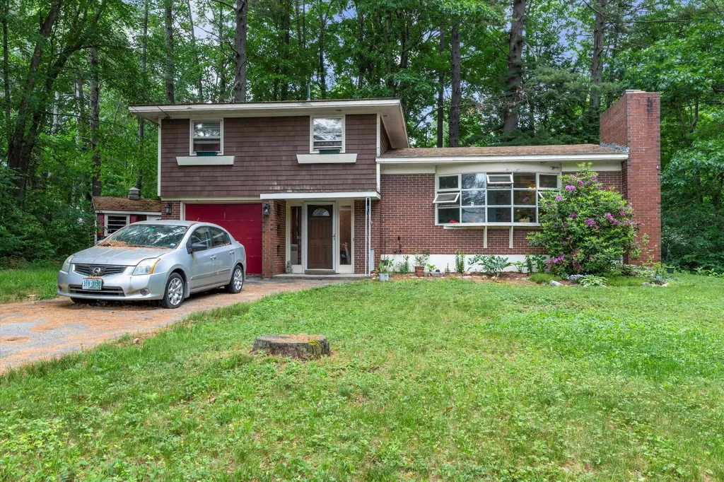 167 W High Street Somersworth NH 03878