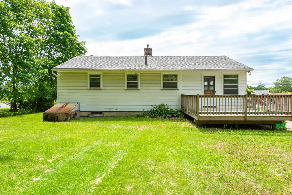 126 Dover Point Road Dover NH 03820