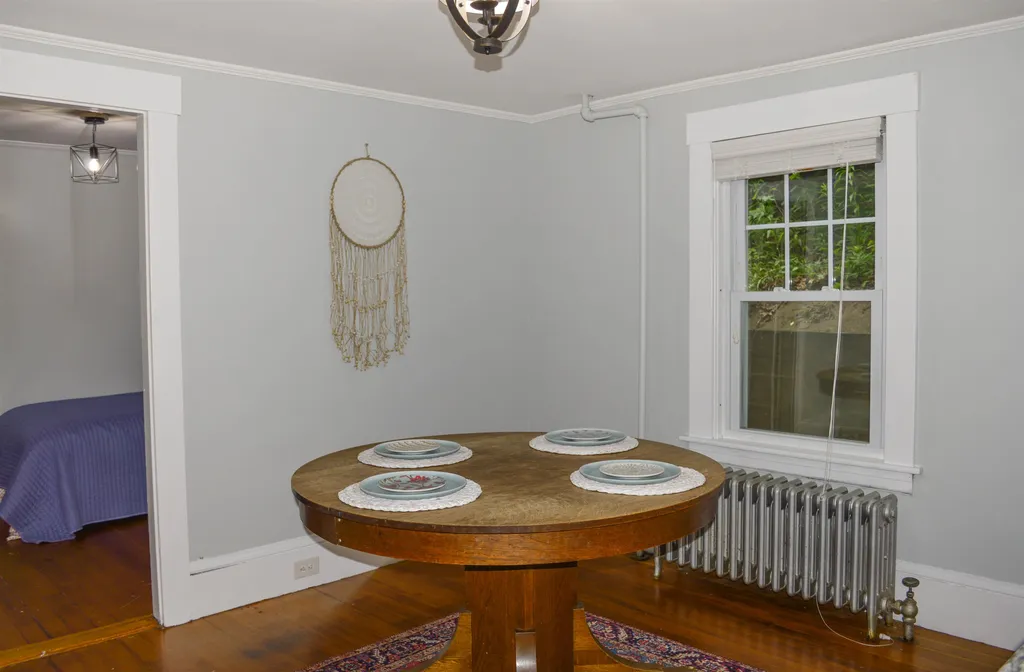 19 Oak Street Keene NH 03431