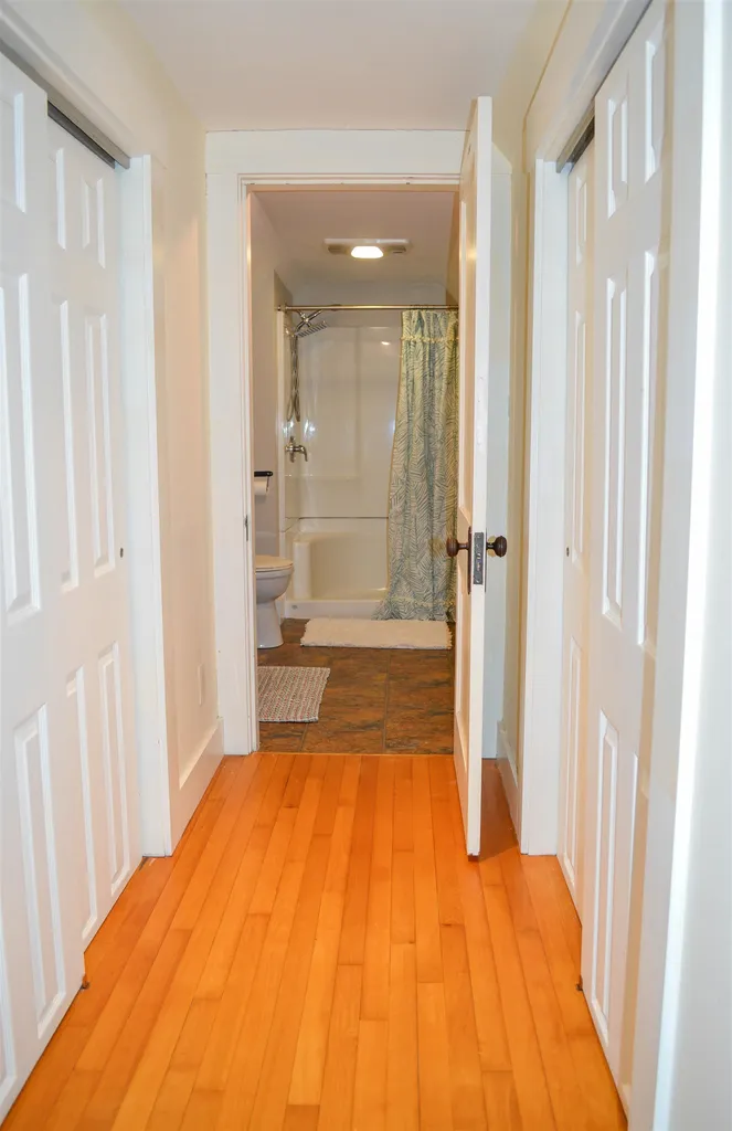 19 Oak Street Keene NH 03431