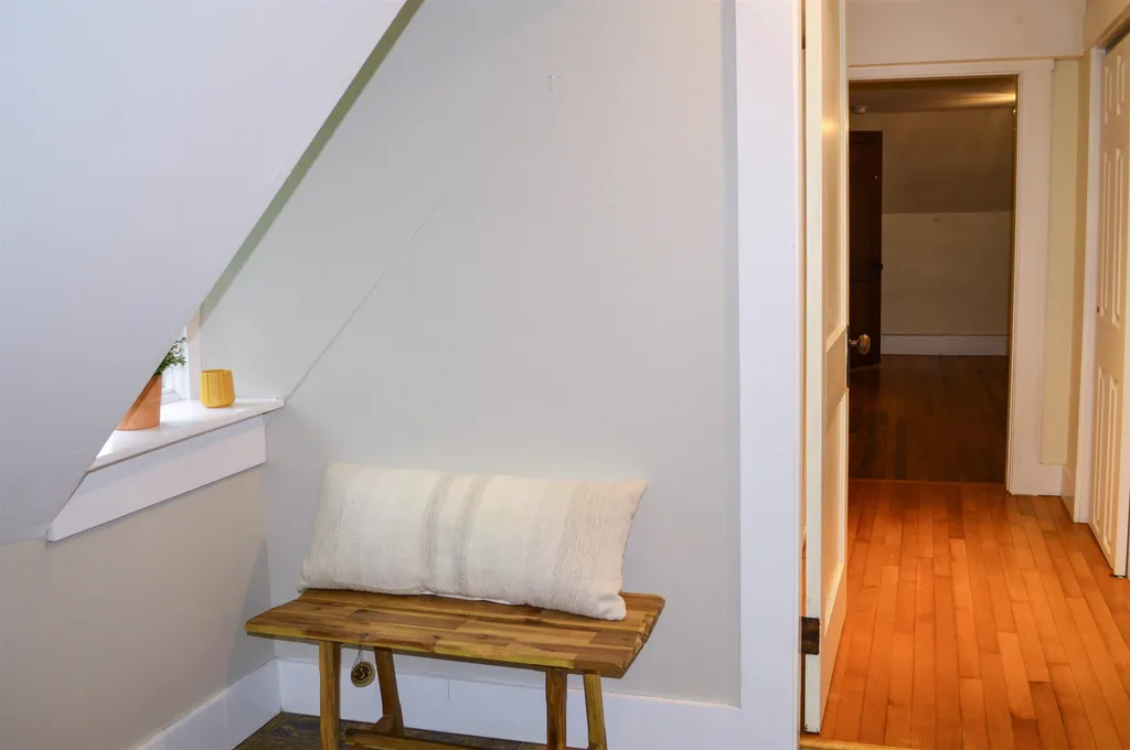 19 Oak Street Keene NH 03431