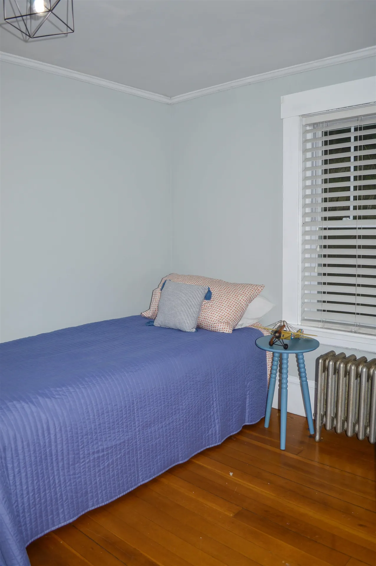 19 Oak Street Keene NH 03431