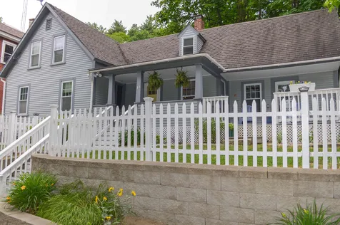 19 Oak Street Keene NH 03431