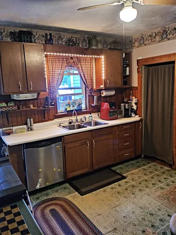 40 River Road Claremont NH 03743