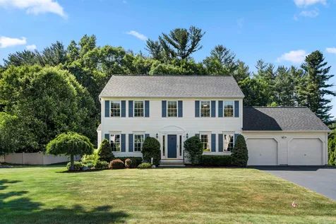 19 Partridge Lane Plaistow NH 03865