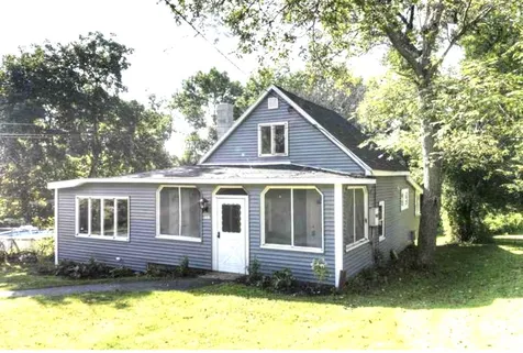 231 Arah Street Manchester NH 03104