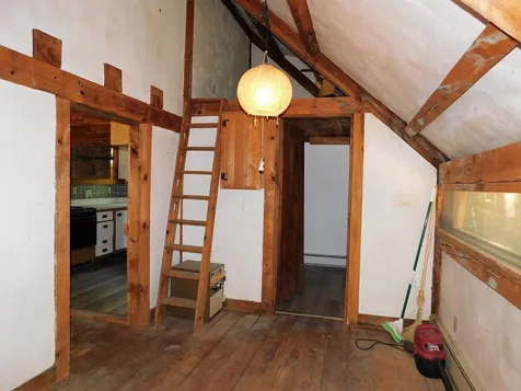 66 Snell Road Lee NH 03861