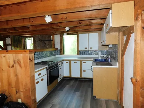 66 Snell Road Lee NH 03861