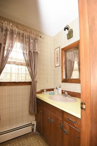 81 Shannon Road Salem NH 03079