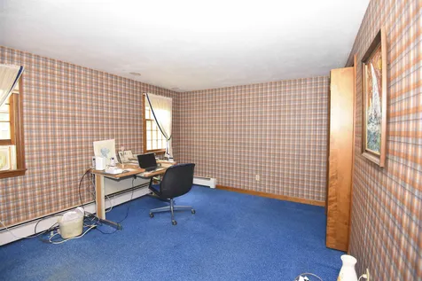 81 Shannon Road Salem NH 03079