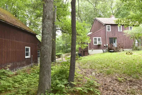 81 Shannon Road Salem NH 03079