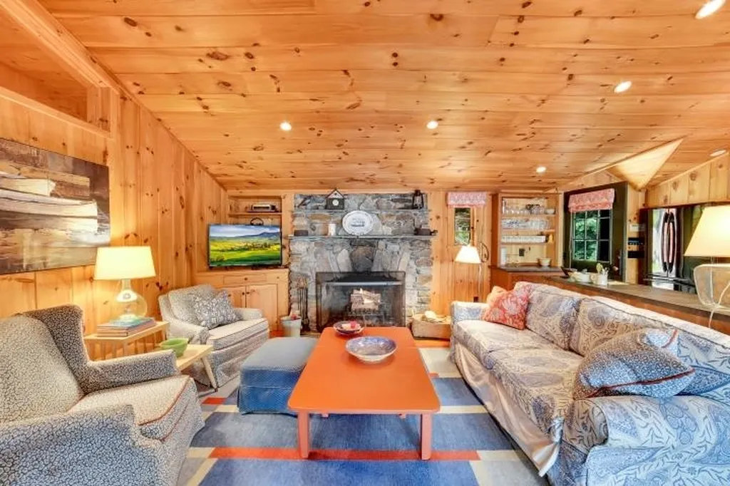 12 Redhouse Road Acworth NH 03601