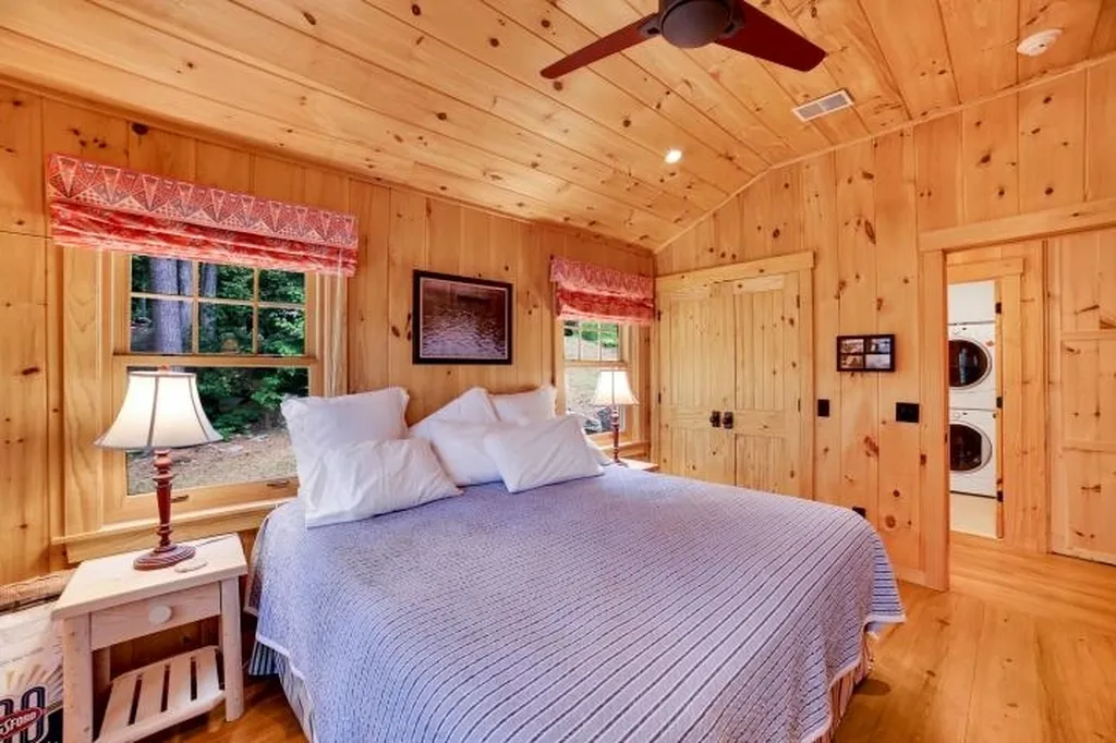 12 Redhouse Road Acworth NH 03601