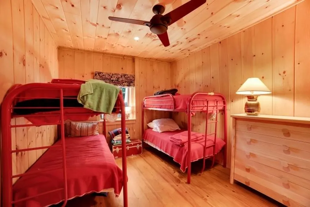 12 Redhouse Road Acworth NH 03601