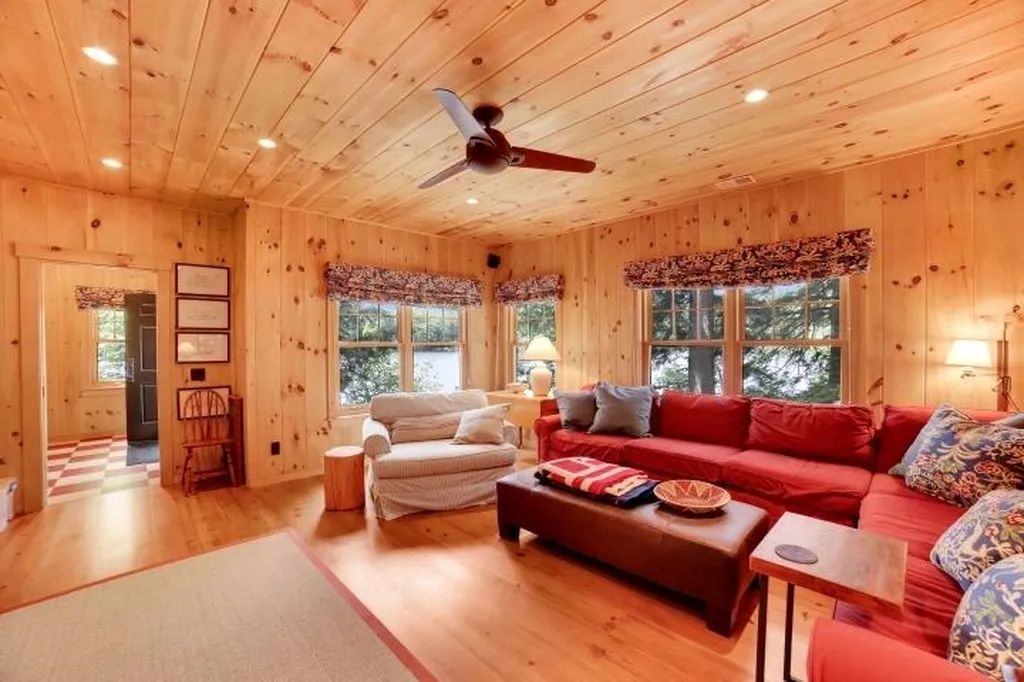 12 Redhouse Road Acworth NH 03601