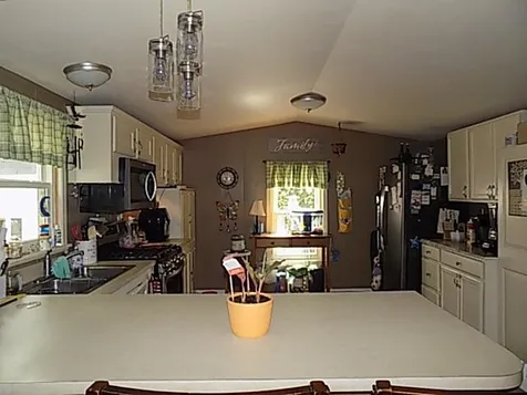 6 Juniper Street Exeter NH 03833