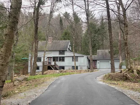 26 Bay Road Sunapee NH 03782