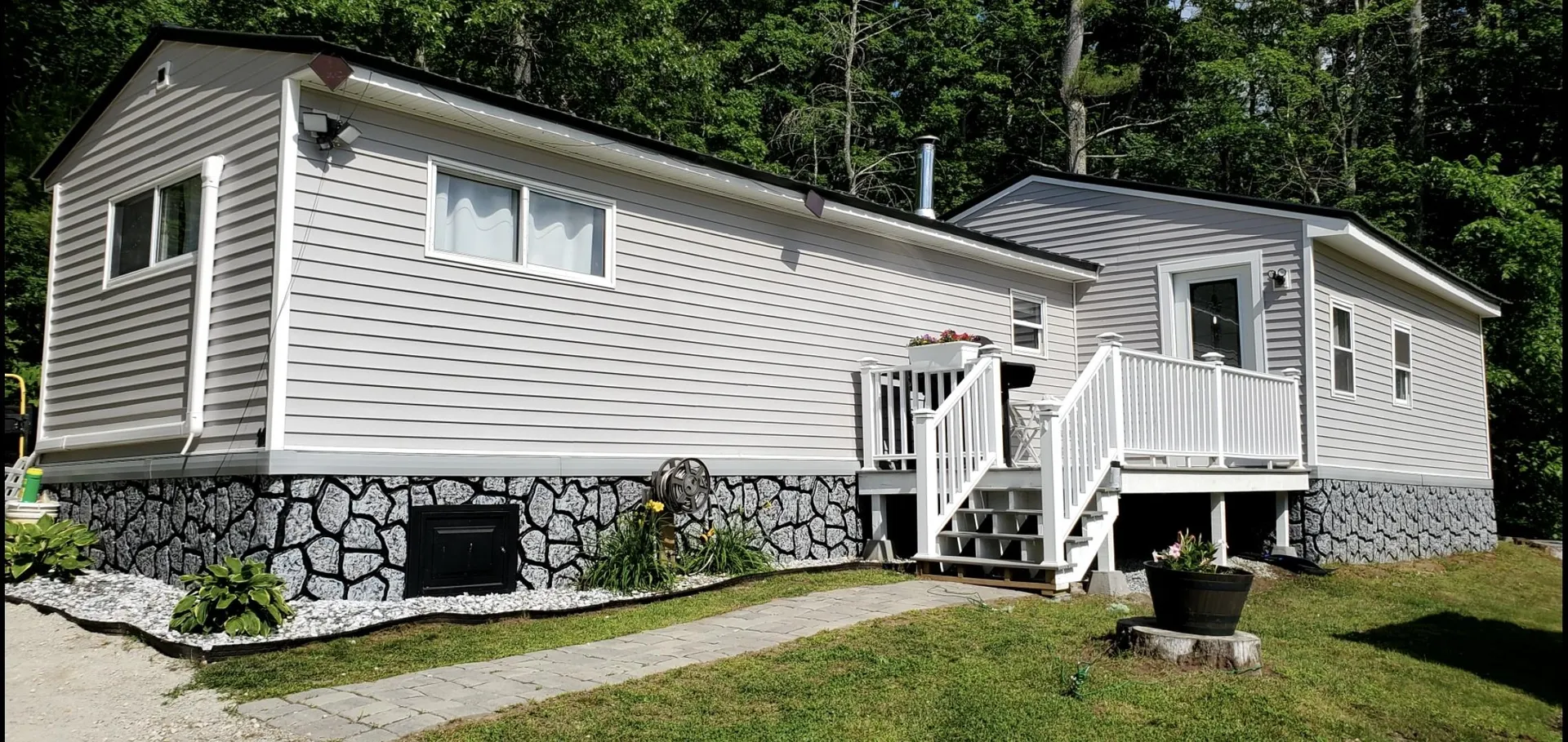 11 Catamount Hill Drive Allenstown NH 03275
