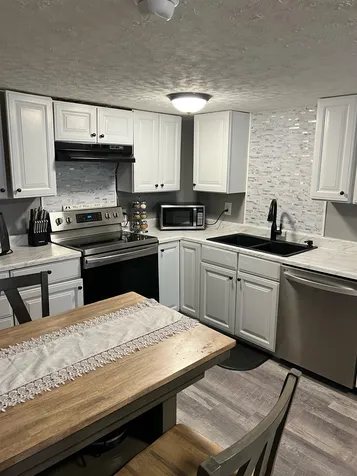 11 Catamount Hill Drive Allenstown NH 03275