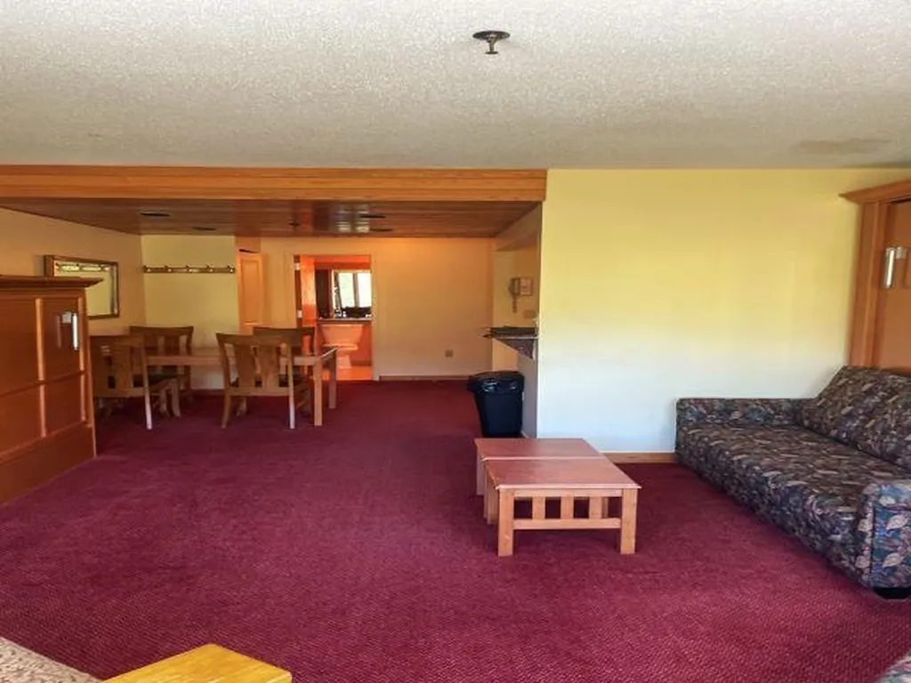 90 Loon Mountain Road Lincoln NH 03251