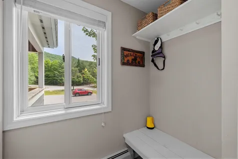 5 White Oak Lane Lincoln NH 03251