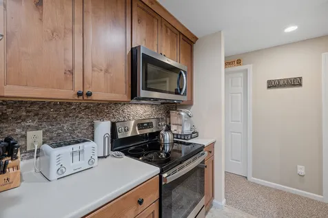 5 White Oak Lane Lincoln NH 03251
