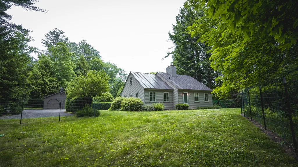 592 Main Street Claremont NH 03743