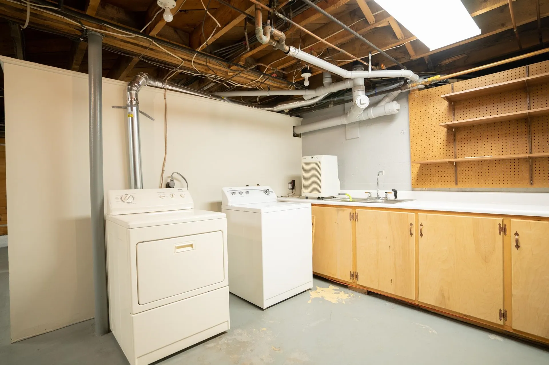 592 Main Street Claremont NH 03743