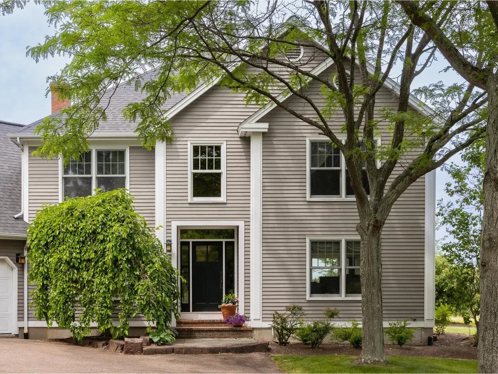187 Ridgefield Road Shelburne VT 05482