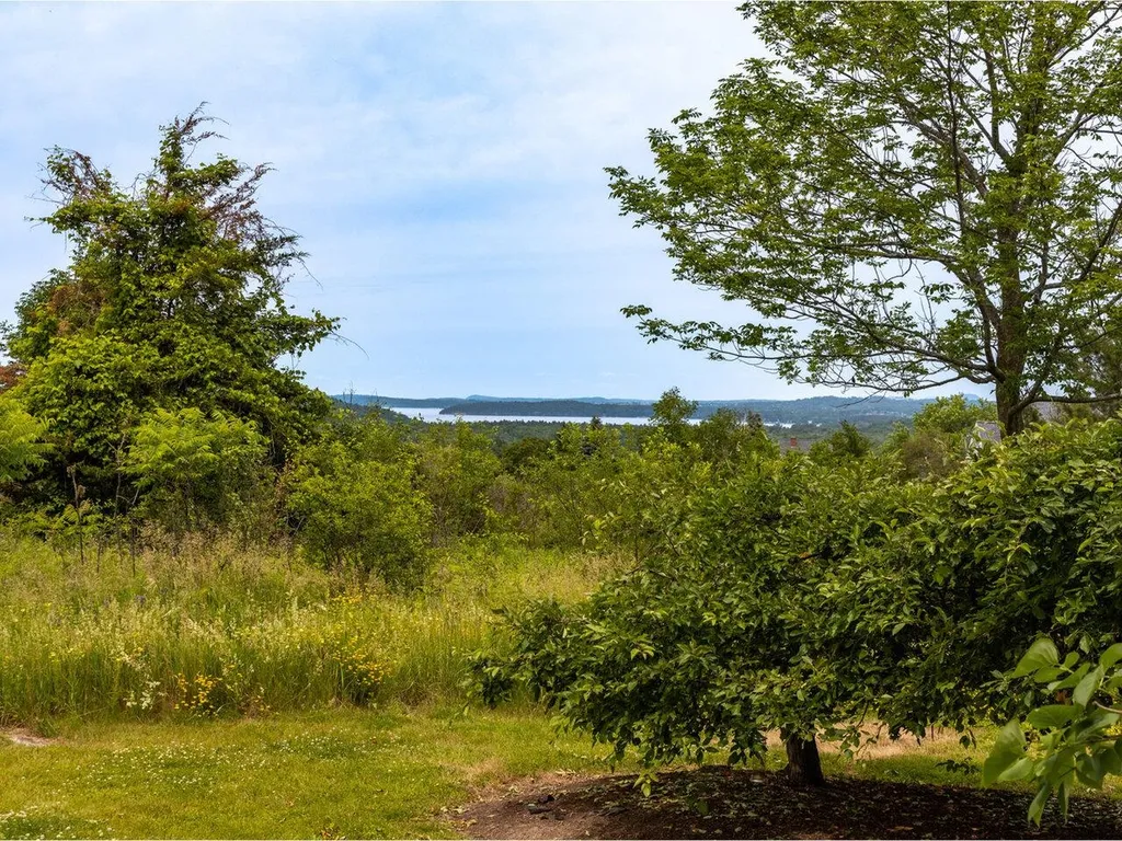 187 Ridgefield Road Shelburne VT 05482