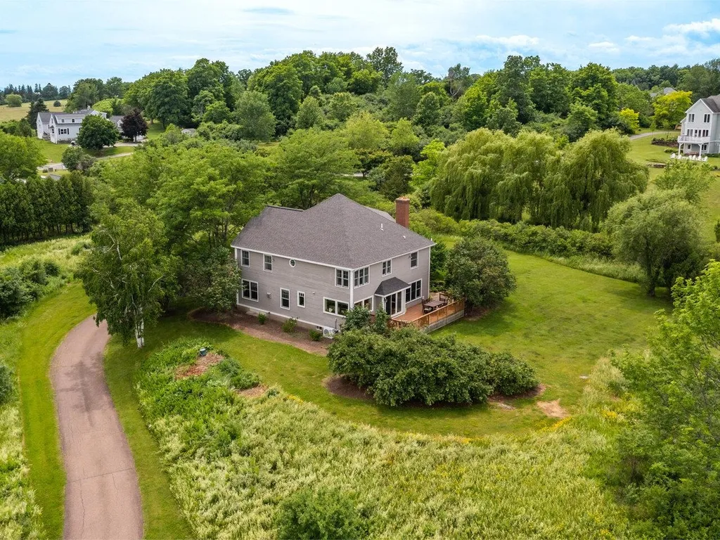187 Ridgefield Road Shelburne VT 05482
